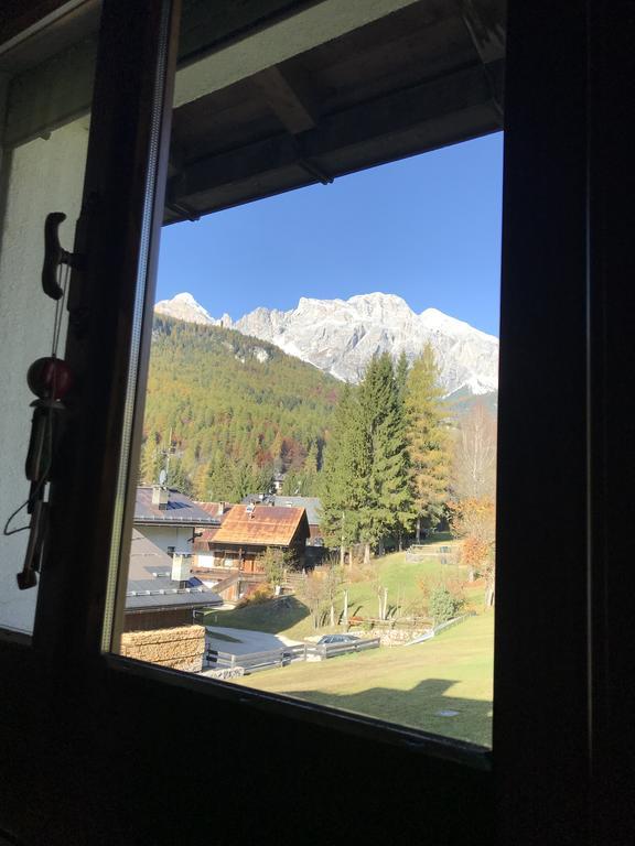 Ciasa Nonna Bon Bon Hotel Cortina d'Ampezzo Exterior photo
